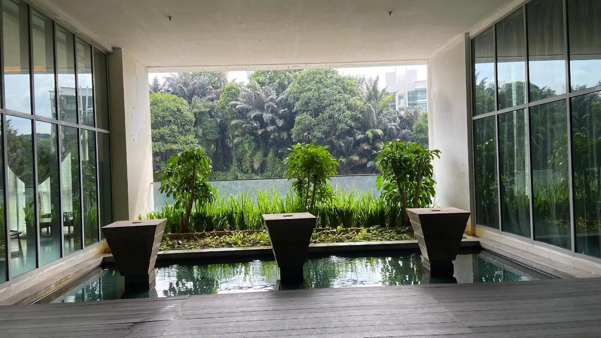 Infinity Skypool Hostel Kuala Lumpur